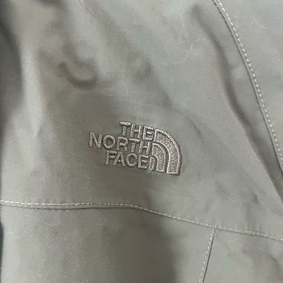 Women’s Jacket - Picture 2 of 3